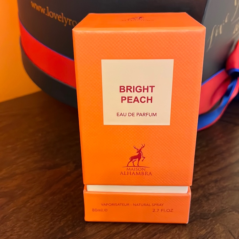 BRIGHT PEACH